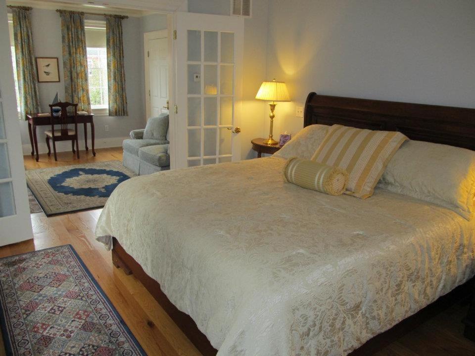 Compass Rose 4*